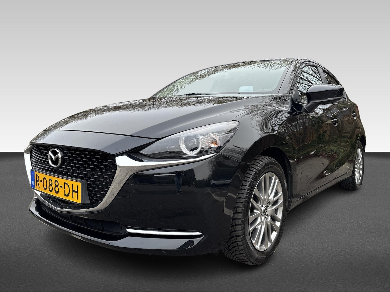 Mazda 2 - 1.5 SKYACTIV-G 90PK AUT Luxury - AutoWereld.nl
