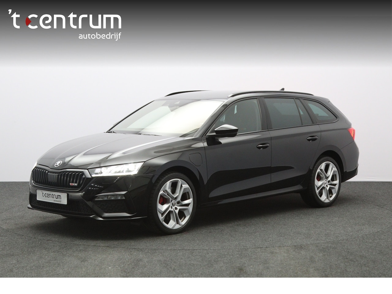 Skoda Octavia Combi - 1.4 TSI RS iV PHEV Business 1.4 TSI RS 245 PK iV PHEV Business, Trekhaak, Camera, Adap. Cruise Control, 4 x Stoelverwa - AutoWereld.nl
