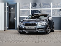 BMW 1-serie - M135i High Executive|*NL-AUTO*|LEDER|H&K|MEMORY