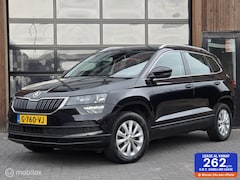 Skoda Karoq - 1.6 TDI DSG CRUISE CARPLAY NAVI TREKHAAK STOELVERWARMING