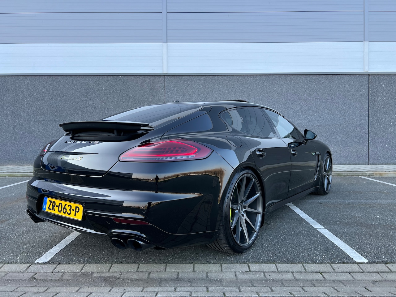 Porsche Panamera - 3.0 S E-Hybrid Vossen , - AutoWereld.nl