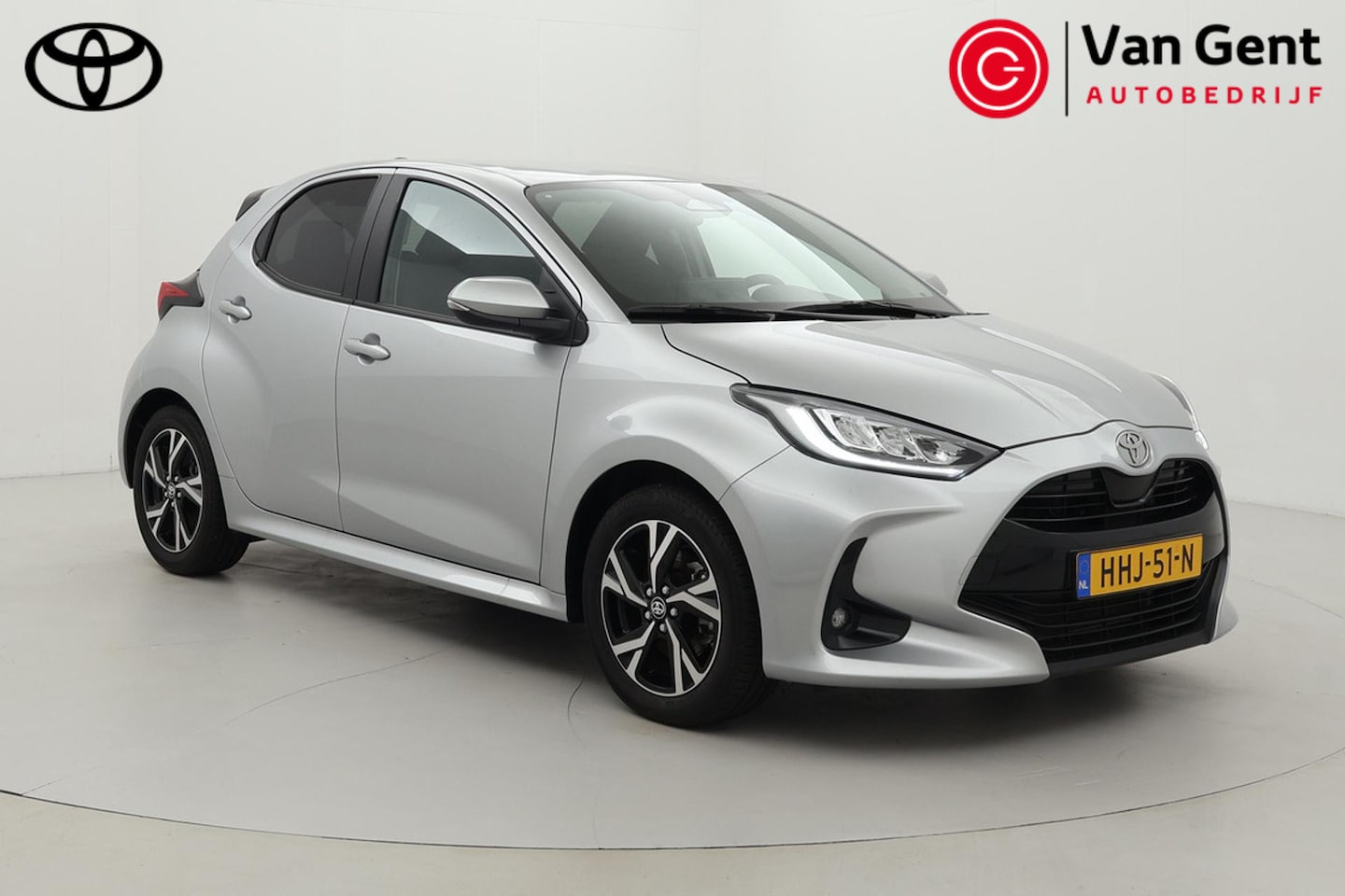 Toyota Yaris - 1.5 Hybrid 115 Dynamic | Apple Carplay / Android Auto | Keyless | Adaptive Cruise | Clima - AutoWereld.nl