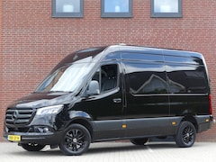 Mercedes-Benz Sprinter - 319 CDI V6 3500KG Trekgewicht LED/LEER/Trekhaak/Groot navigatie