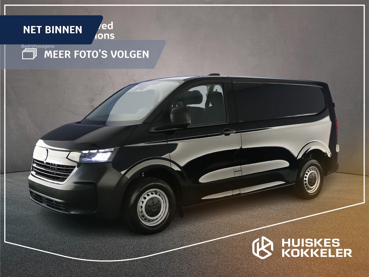 Volkswagen Transporter - 2.0 TDI 110pk L1 Life | Trekhaak | BPM-vrij | Achterdeuren| Betimmering | Navi dmv AppleCa - AutoWereld.nl