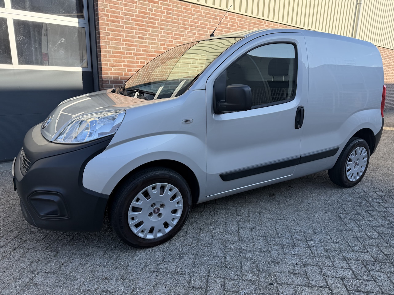 Fiat Fiorino - 1.4 Benzine Easy Pro Airco 7450 ex btw - AutoWereld.nl