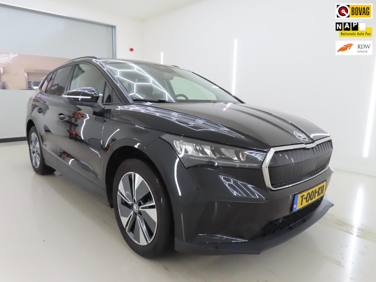 Skoda Enyaq iV - 60+warmte-pomp+-verw+/Cimate-Pakket+94%SOH/Half-Leder/Led/ = INCL BTW!! - AutoWereld.nl