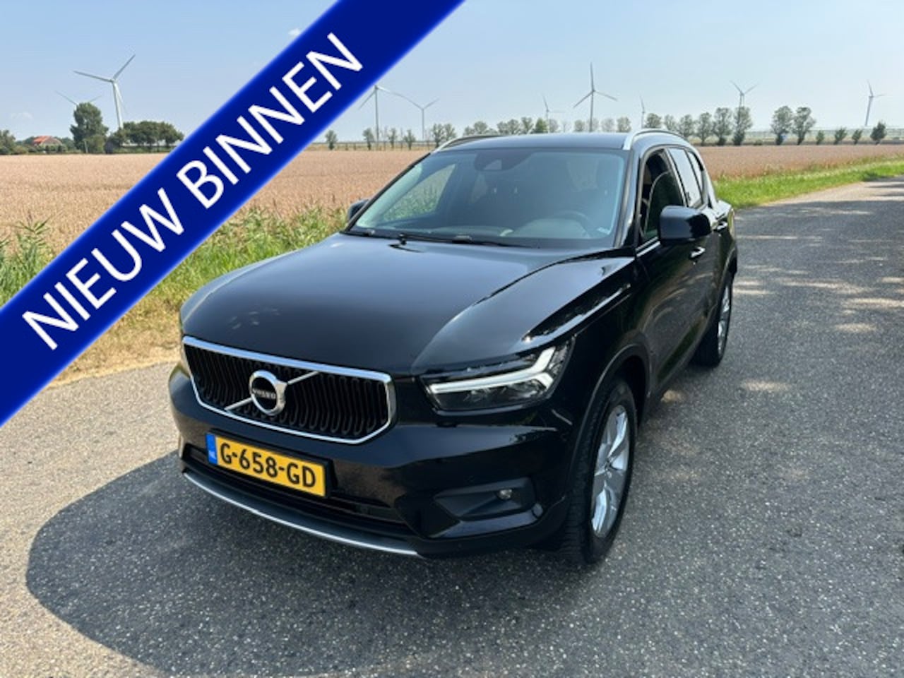 Volvo XC40 - 1.5 T3 Momentum Pro Camera Carplay Trekhaak Enz - AutoWereld.nl