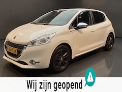 Peugeot 208 - 1.2 VTi Urban Soul - beurt gehad 1 jaar apk
