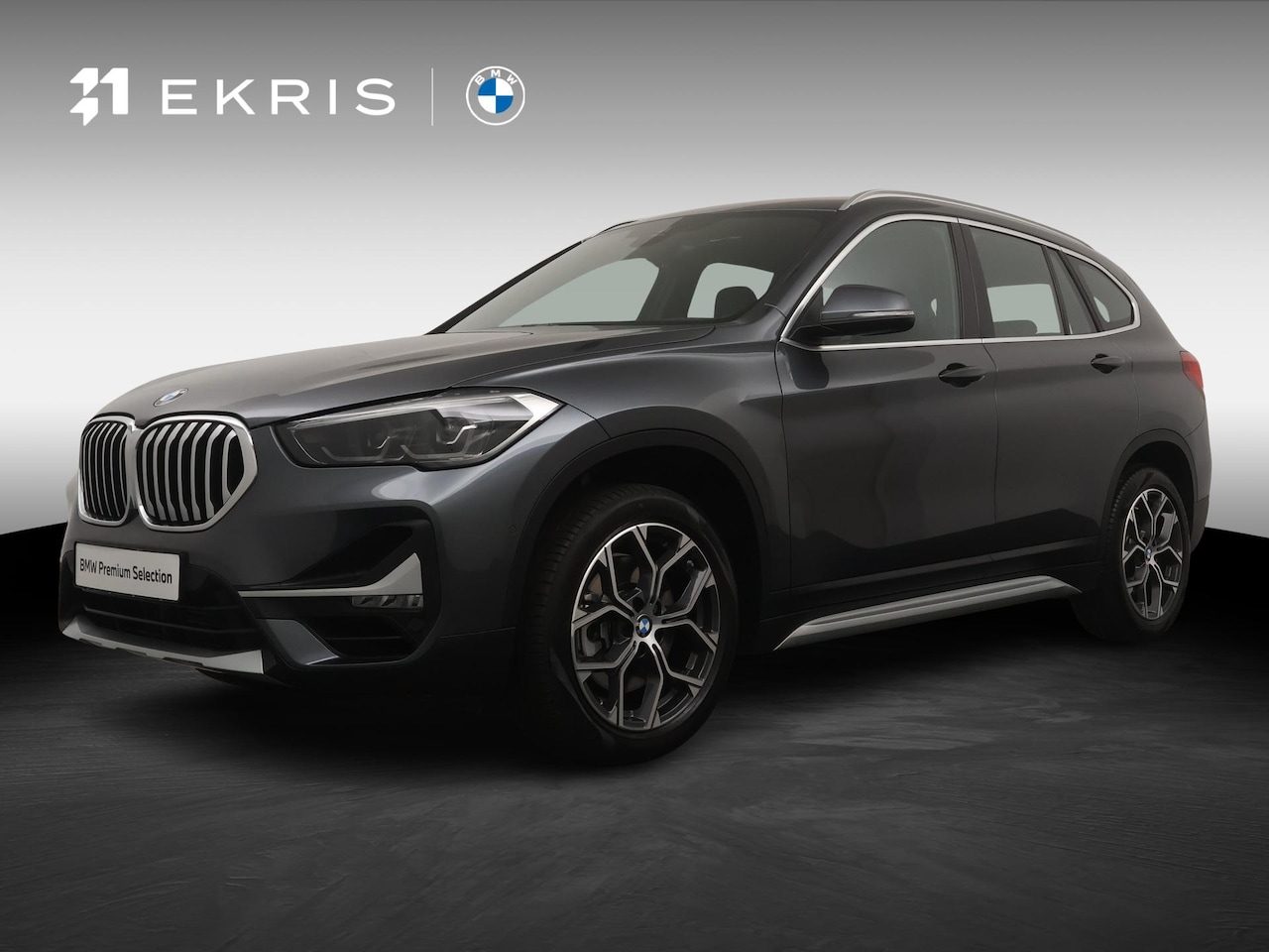 BMW X1 - sDrive20i Executive Edition X Line | Stoelverwarming | Trekhaak | Sportstoelen | Achteruit - AutoWereld.nl