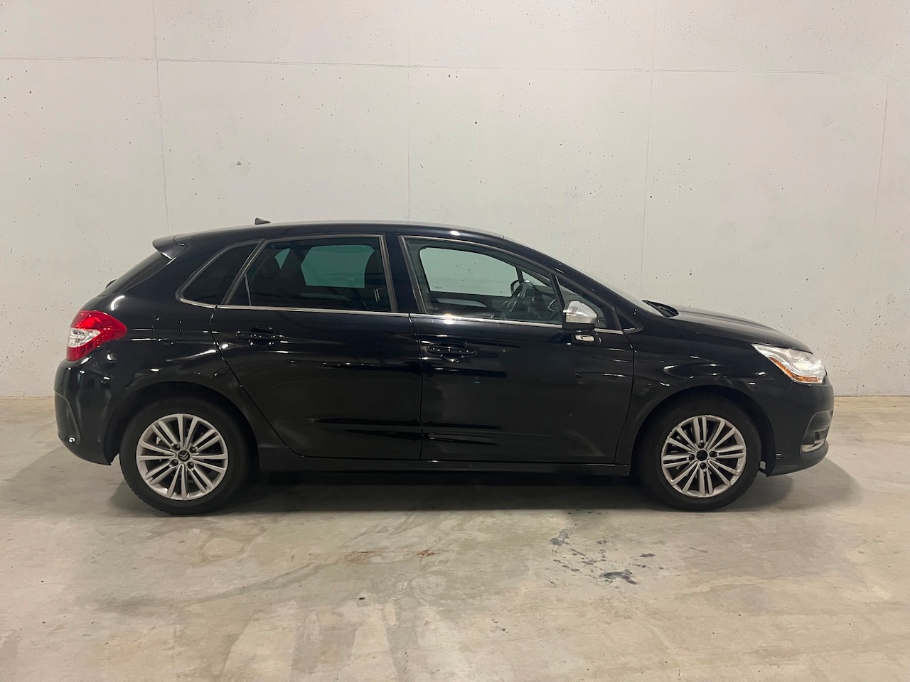 Citroën C4 - 1.6 VTi Collection Navi Clima PDC APK NAP - AutoWereld.nl