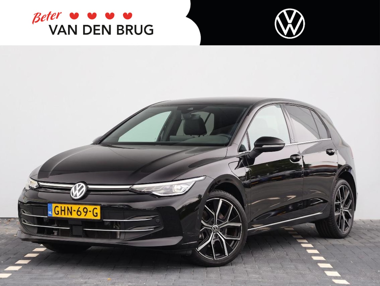 Volkswagen Golf - 1.5 eHybrid 50 Edition 204pk DSG | Navigatie | Cruise control | Climate control | LED | St - AutoWereld.nl