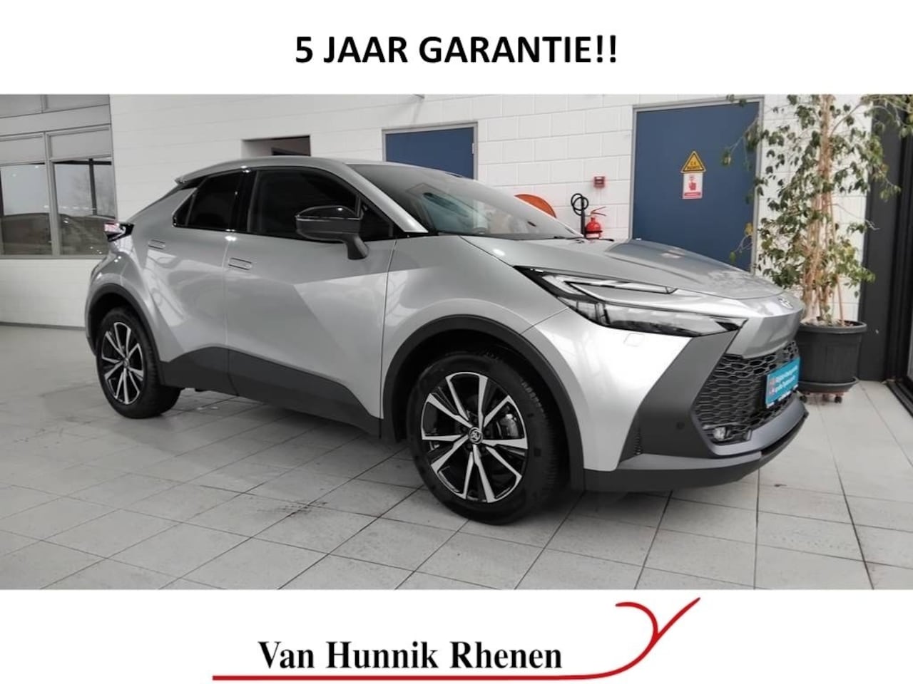 Toyota C-HR - 1.8 140 Style | Groot Navi | Stoel en stuurverw | elekt achterkl - AutoWereld.nl