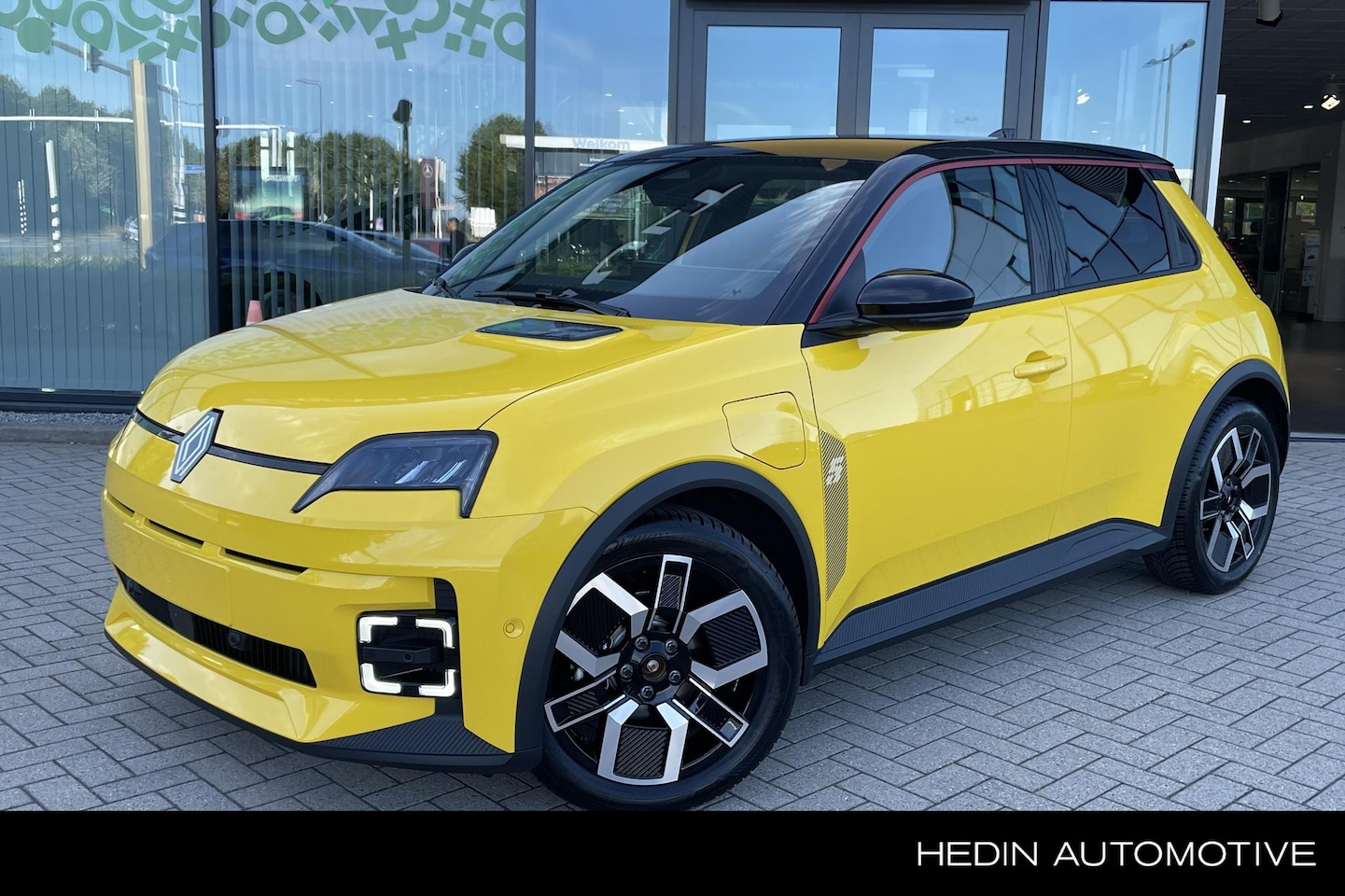 Renault 5 - E-TECH ELECTRIC comfort range techno 52 kWh Renault 5 E-TECH ELECTRIC - AutoWereld.nl