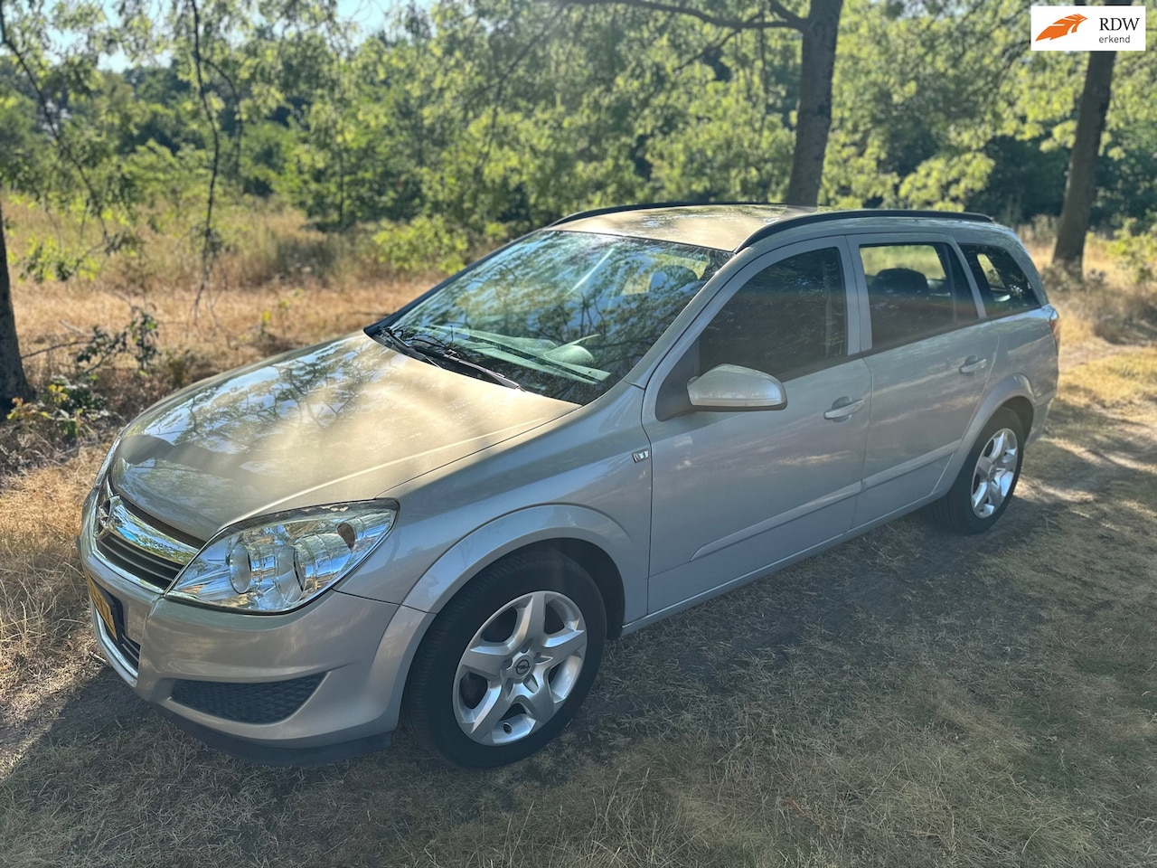 Opel Astra Wagon - 1.4 Essentia APK 27-07-2027 - AutoWereld.nl
