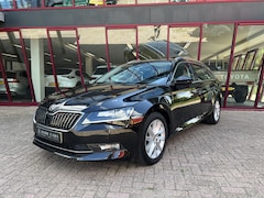 Skoda Superb Combi - 1.5 TSI ACT Business Edition | NL Auto | Cruise | Navi | Stoelverw. |