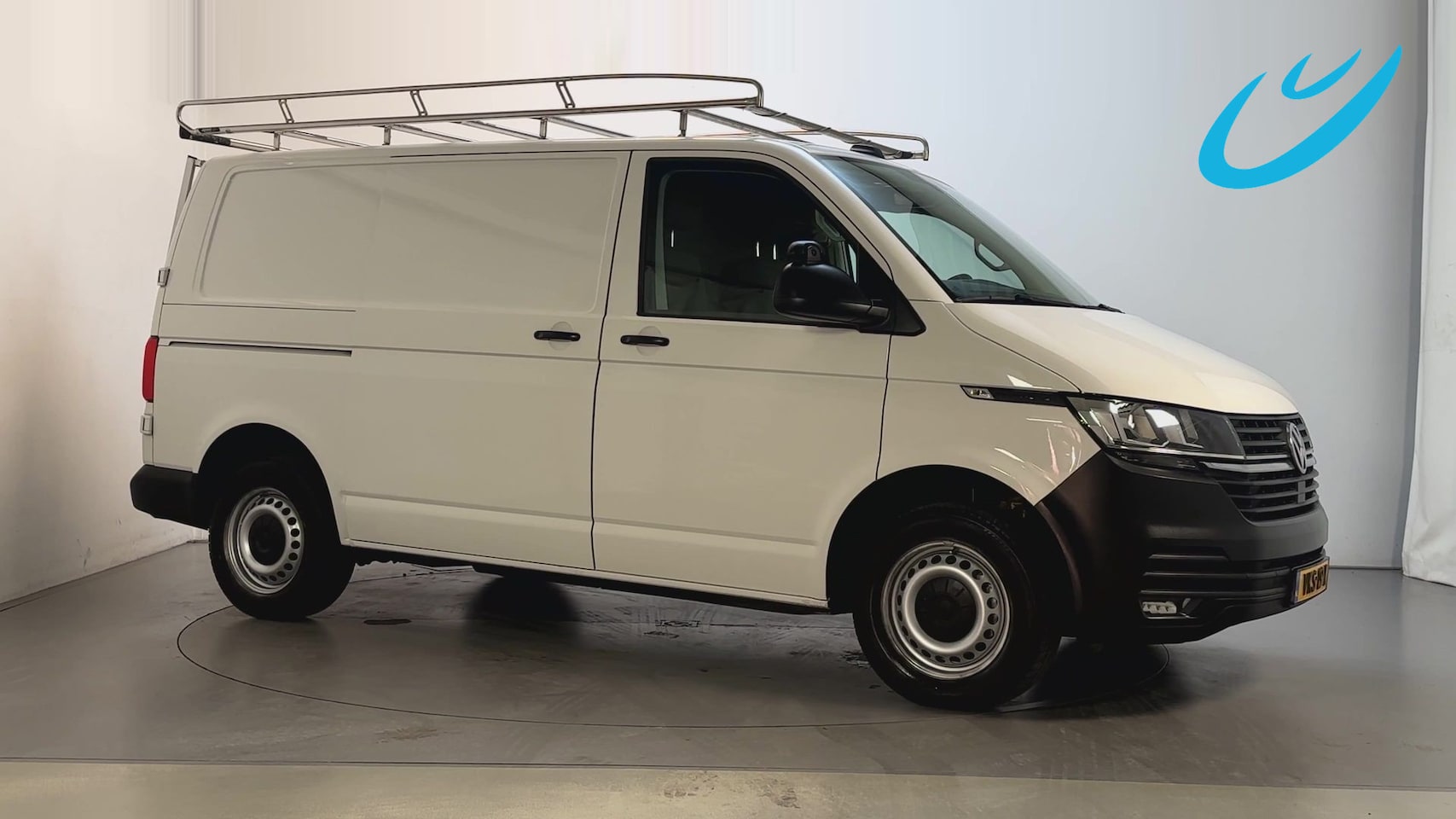 Volkswagen Transporter - 2.0 TDI 150pk L1H1 Comfortline Trekhaak Parkeersensoren Cruise Control Airco - AutoWereld.nl