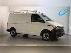 Volkswagen Transporter - 2.0 TDI 150pk L1H1 Comfortline Trekhaak Parkeersensoren Cruise Control Airco