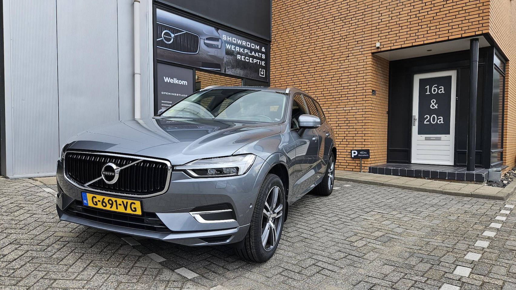 Volvo XC60 - 2.0 D4 Momentum 2.0 D4 Momentum - AutoWereld.nl