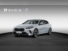 BMW 1-serie - 120 | M Sport Pro | Panoramadak | Harman/Kardon | Driving Assistant Plus | Comfort Access