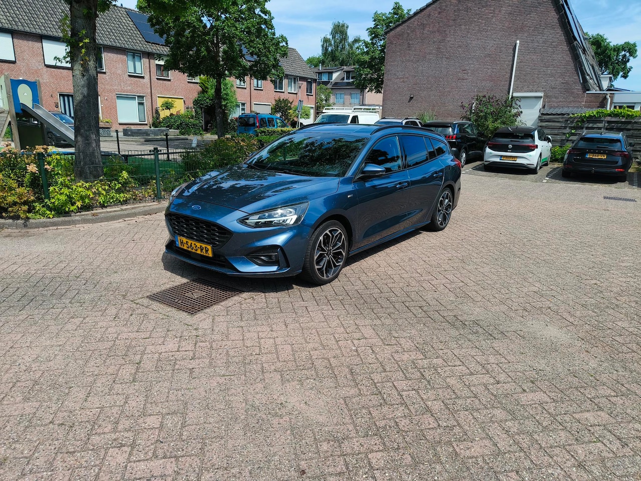 Ford Focus Wagon - 1.5 EcoBoost ST Line Business - AutoWereld.nl