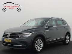 Volkswagen Tiguan - 1.5 TSI Life Business FULL LED / KEYLESS / STOELVERW / STUURVERW / CARPLAY / NAVI / CLIMA