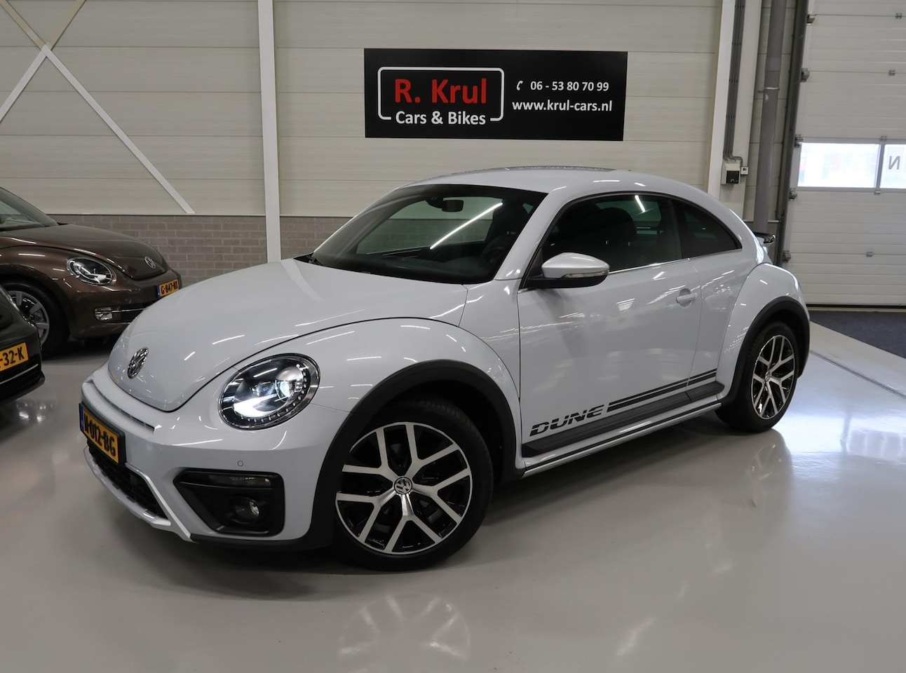 Volkswagen Beetle - 1.4 TSI Dune 1.4 Automaat DSG 150pk Leer Camera App connect Navigatie LED Xenon Airco-ecc - AutoWereld.nl