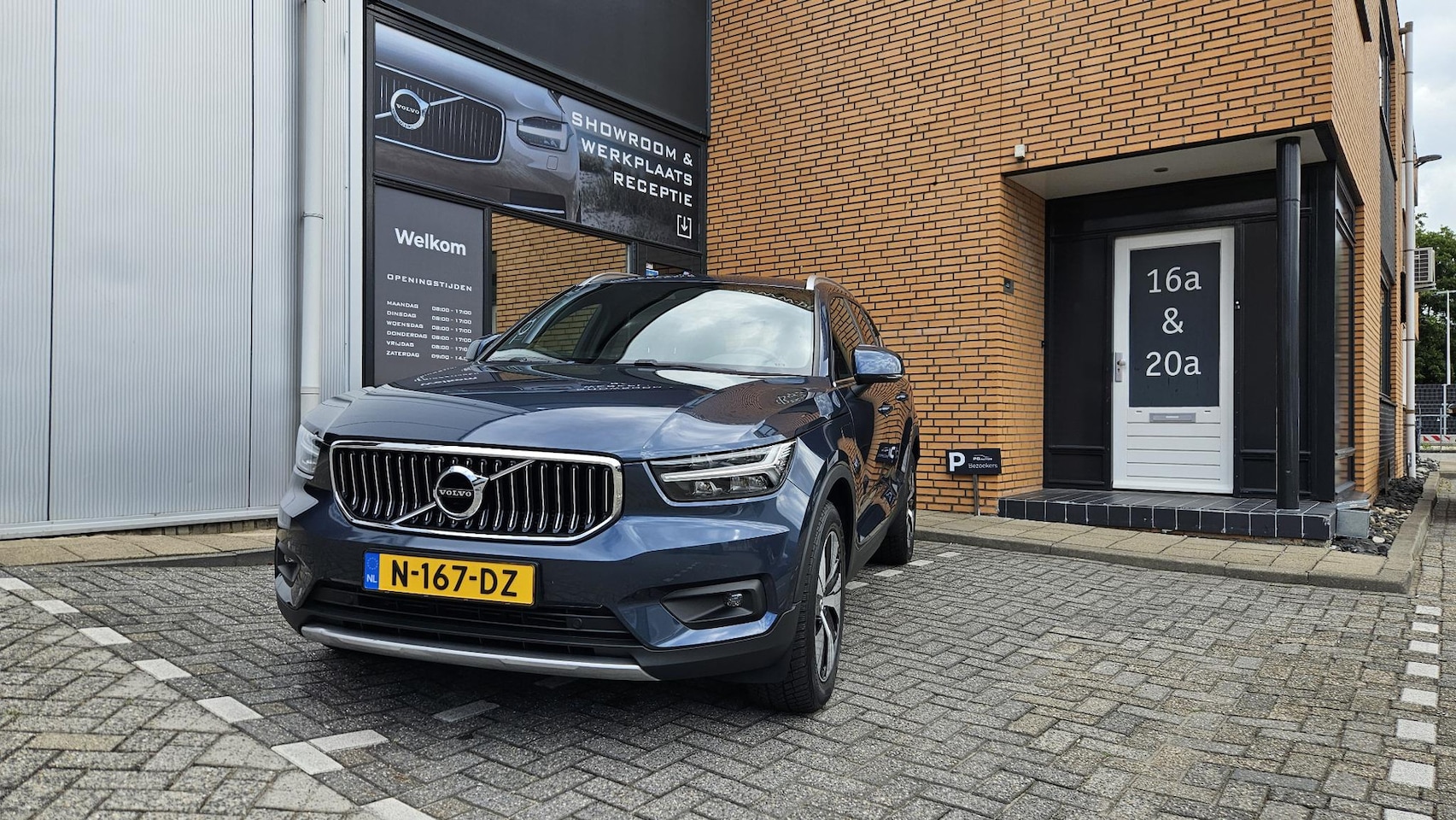 Volvo XC40 - 1.5 T5 Recharge Business Pro 1.5 T5 Recharge Business Pro - AutoWereld.nl
