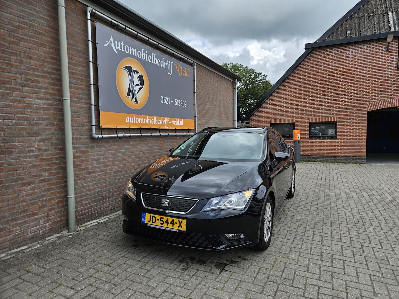 SEAT Leon ST - 1.6 TDI Reference Ecomotive 1.6 TDI Reference Ecomotive - AutoWereld.nl