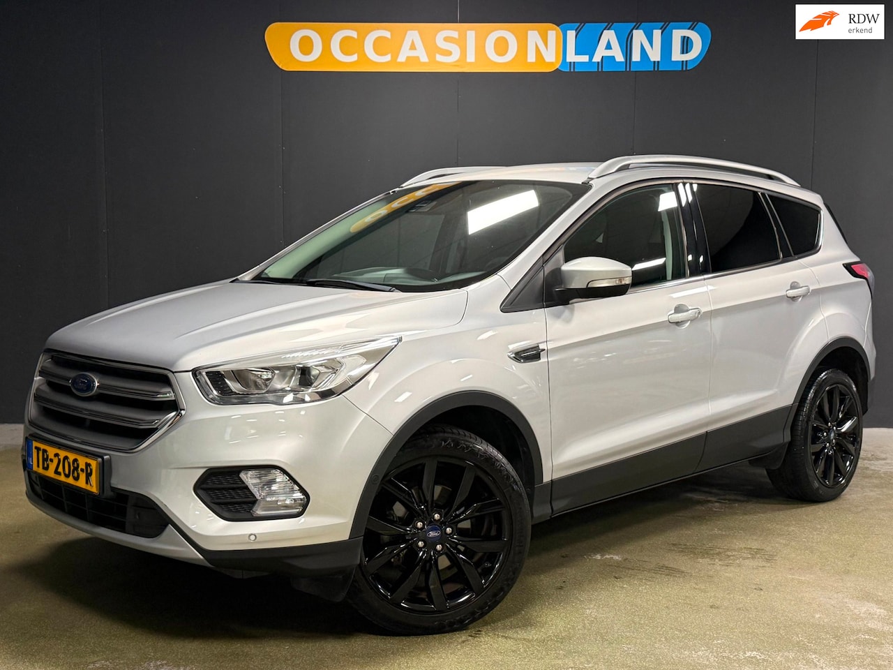 Ford Kuga - 1.5 EcoBoost Titanium|TREKHAAK|SFEER|CAMERA|KEYLESS|DODEHOEK|STUURV|STOELV|CRUISE|19INCH| - AutoWereld.nl