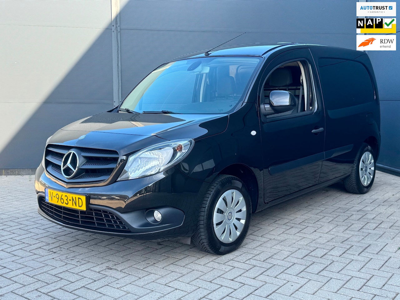 Mercedes-Benz Citan - 109 CDI 72.000 km Nap / Airco - AutoWereld.nl