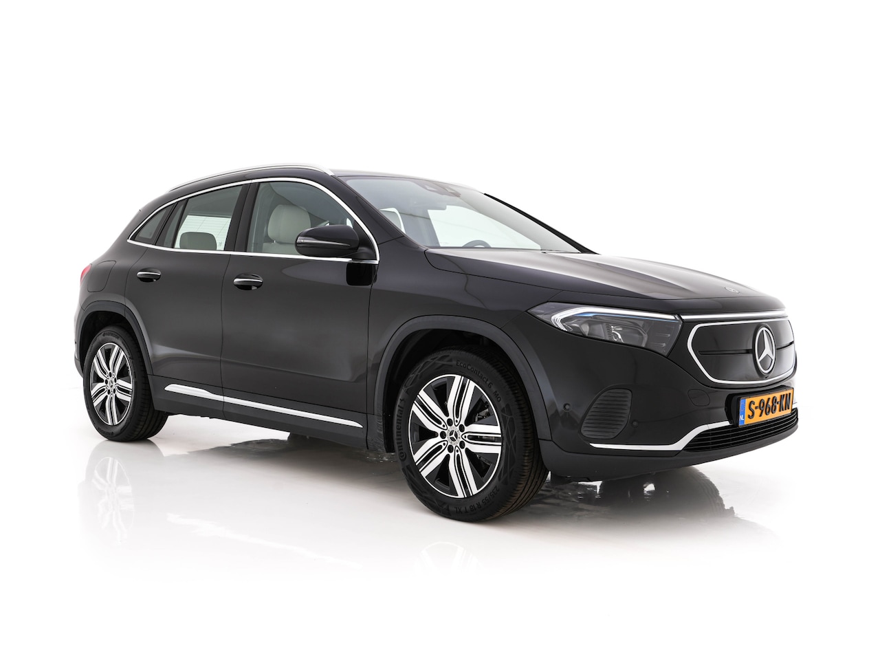 Mercedes-Benz EQA - 350 4MATIC Luxury Line 67 kWh [ 3-Fase-11kW ]{SoH-94%} (INCL-BTW) *HEATPUMP | LEATHER | FU - AutoWereld.nl