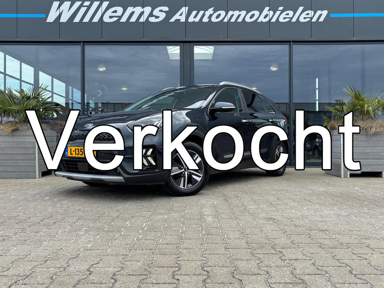 Kia Niro - 1.6 GDi PHEV DynamicPlusLine Stoel en Stuurwiel verwarmd, Camera & Afneembare Trekhaak - AutoWereld.nl