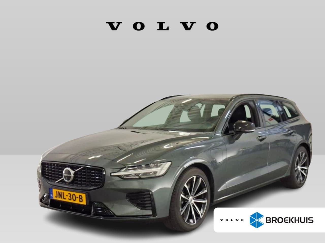 Volvo V60 - 2.0 T8 Plug-in hybrid AWD Plus Dark - AutoWereld.nl