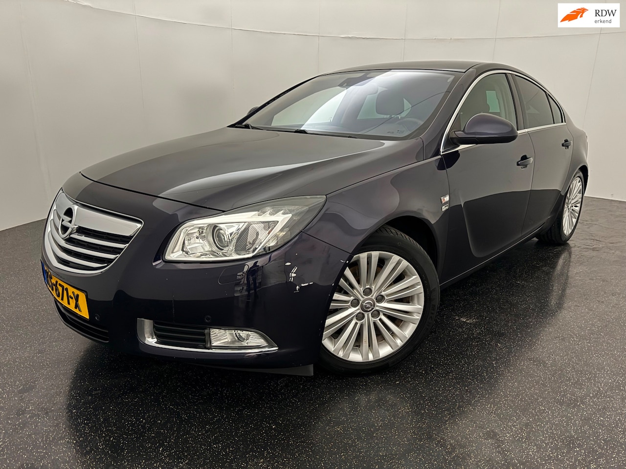Opel Insignia - 1.6 T Design Edition Camera - AutoWereld.nl