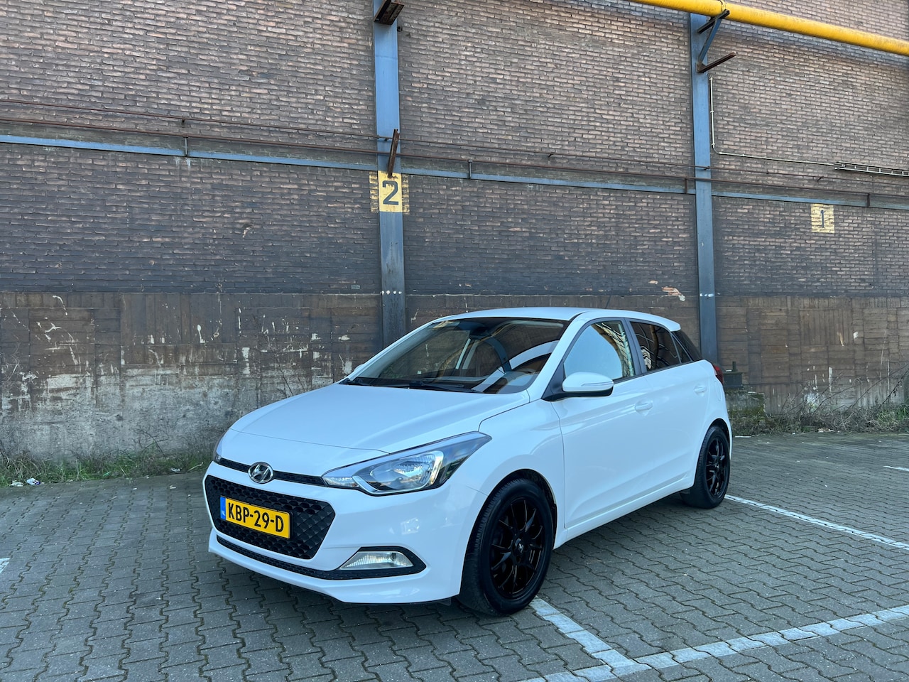 Hyundai i20 - 1.2 i-Drive Cool Airco - AutoWereld.nl