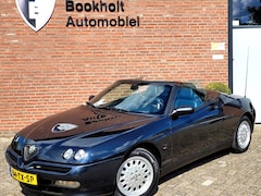 Alfa Romeo Spider - 3.0 V6 12V L - Nwe distributie - Glascoating - Elektr. Kap