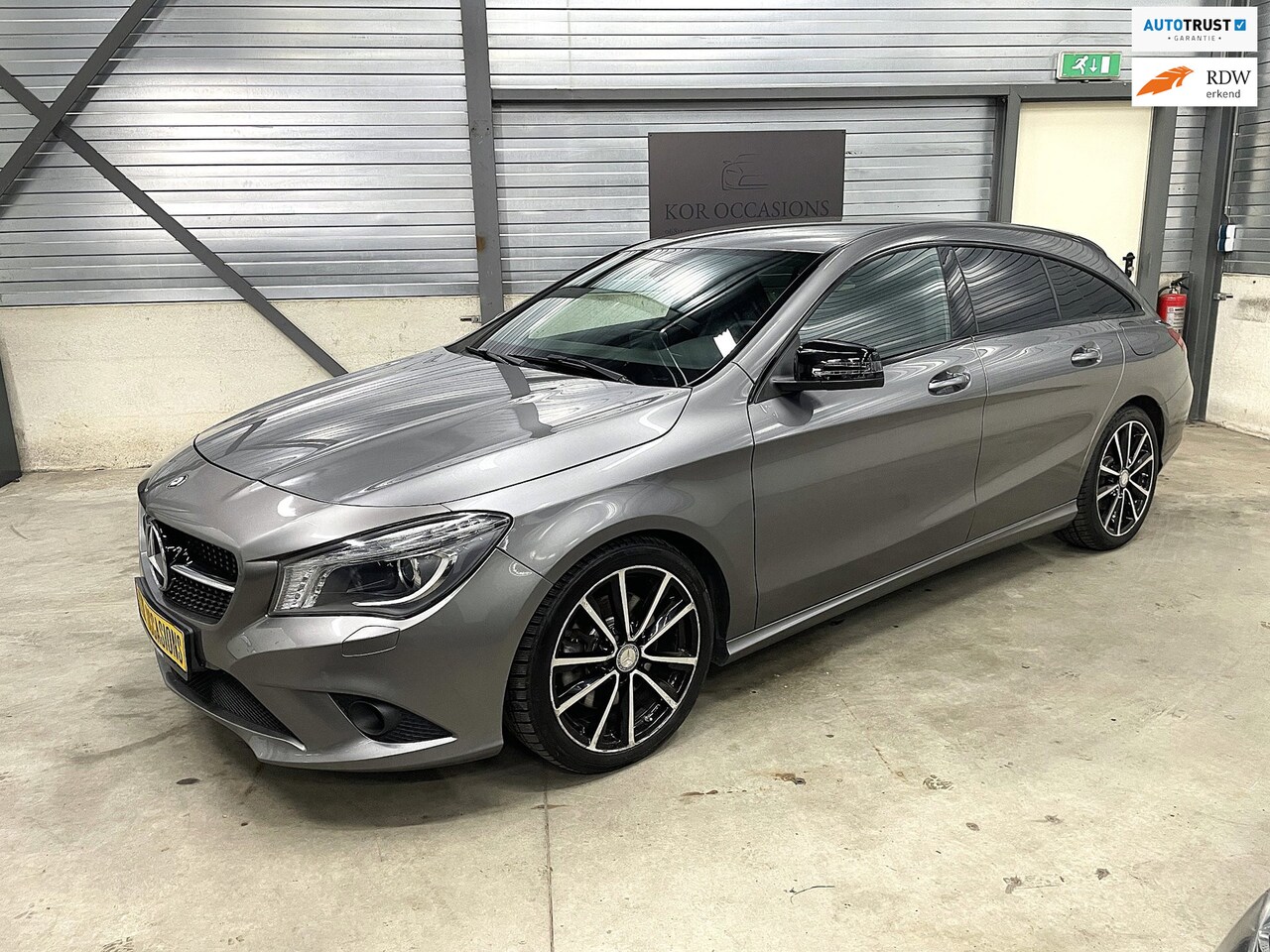Mercedes-Benz CLA-klasse Shooting Brake - 250 4MATIC OrangeArt Edition 250 4MATIC OrangeArt Edition - AutoWereld.nl