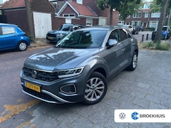 Volkswagen T-Roc - 1.0 TSI 110PK Life Edition | NAVI BY APP | CAMERA | ADAPT. CRUISE | LED | 17 INCH | VERLEN