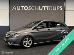 Mercedes-Benz B-klasse - 200 / SLECHTS 49.000 KM / NAVI / STOELVERW. / UNIEK / AFN. TR.HAAK /