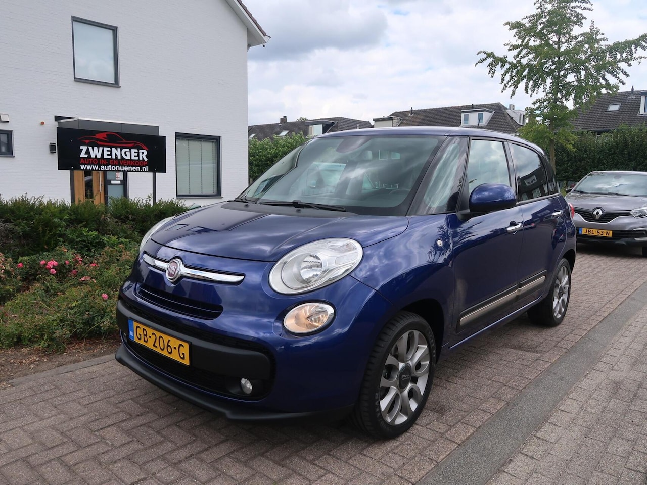 Fiat 500 L - 1.4-T-Jet PANORAMADAK|TREKHAAK|NAVIGATIE|AIRCO|CRUISECONTROL|PDC|GOED ONDERHOUDEN - AutoWereld.nl