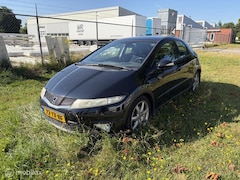 Honda Civic - 1.8 Sport LEES TEKST / EXPORT / HANDEL /