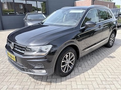 Volkswagen Tiguan - 2.0 TDI Comfortline NAVI / ELEKTR.TREKHAAK / NIEUWE APK