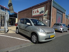 Daihatsu Sirion 2 - 1.0-12V Trend