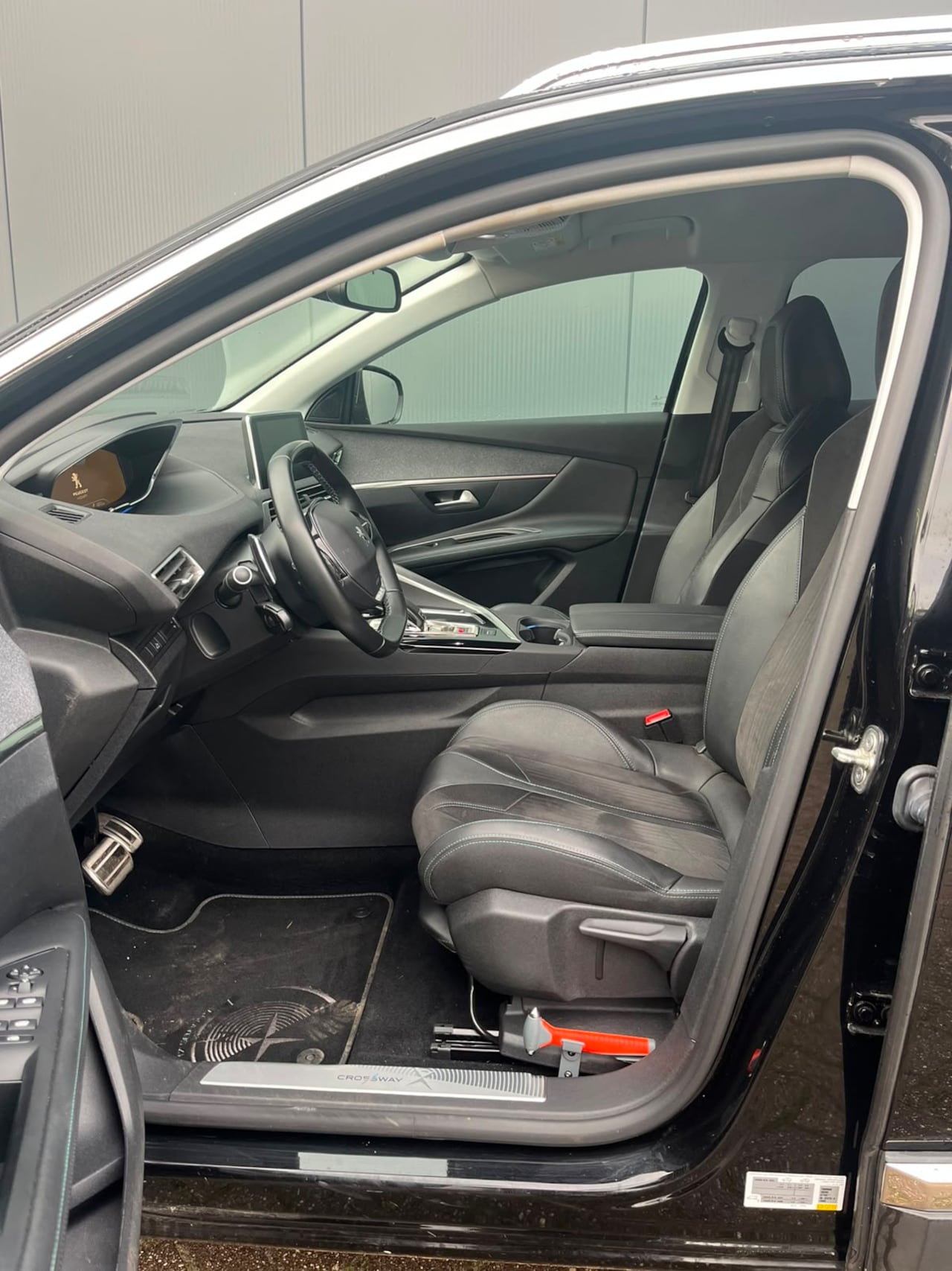 Peugeot 3008 - 1.2 PureTech Crossway Avantage