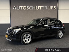 BMW X1 - sDrive18i AUTOMAAT / CLIMA / CRUISE / STOELVERW. / TR.HAAK / RIJKLAAR / NIEUWE APK