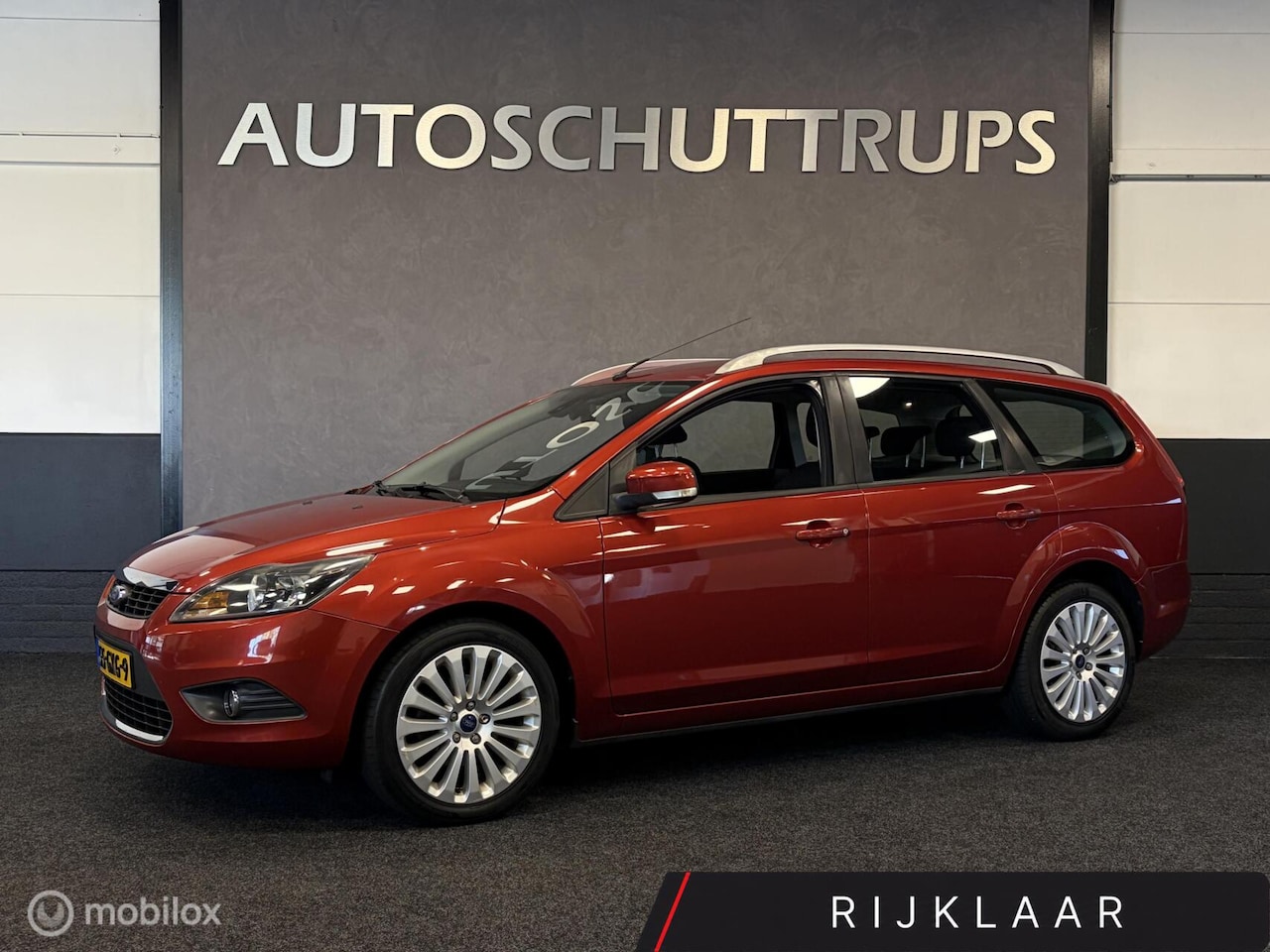 Ford Focus Wagon - 1.6 Titanium CLIMA / CRUISE / NAVI / LMV / - AutoWereld.nl