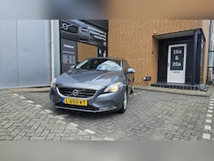 Volvo V40 - 1.6 T2