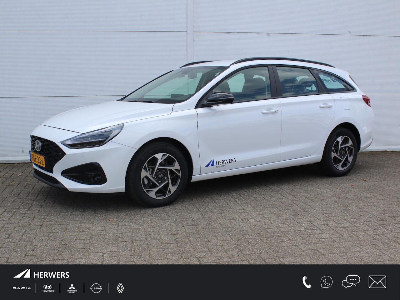 Hyundai i30 Wagon - 1.0 T-GDi MHEV Comfort / Navigatie + Android Auto/Apple Carplay / DAB / Climate Control / - AutoWereld.nl