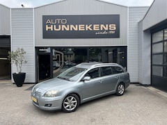 Toyota Avensis Wagon - 1.8 VVTi Luna Cruise control | Airco | Trekhaak | Electrische ramen
