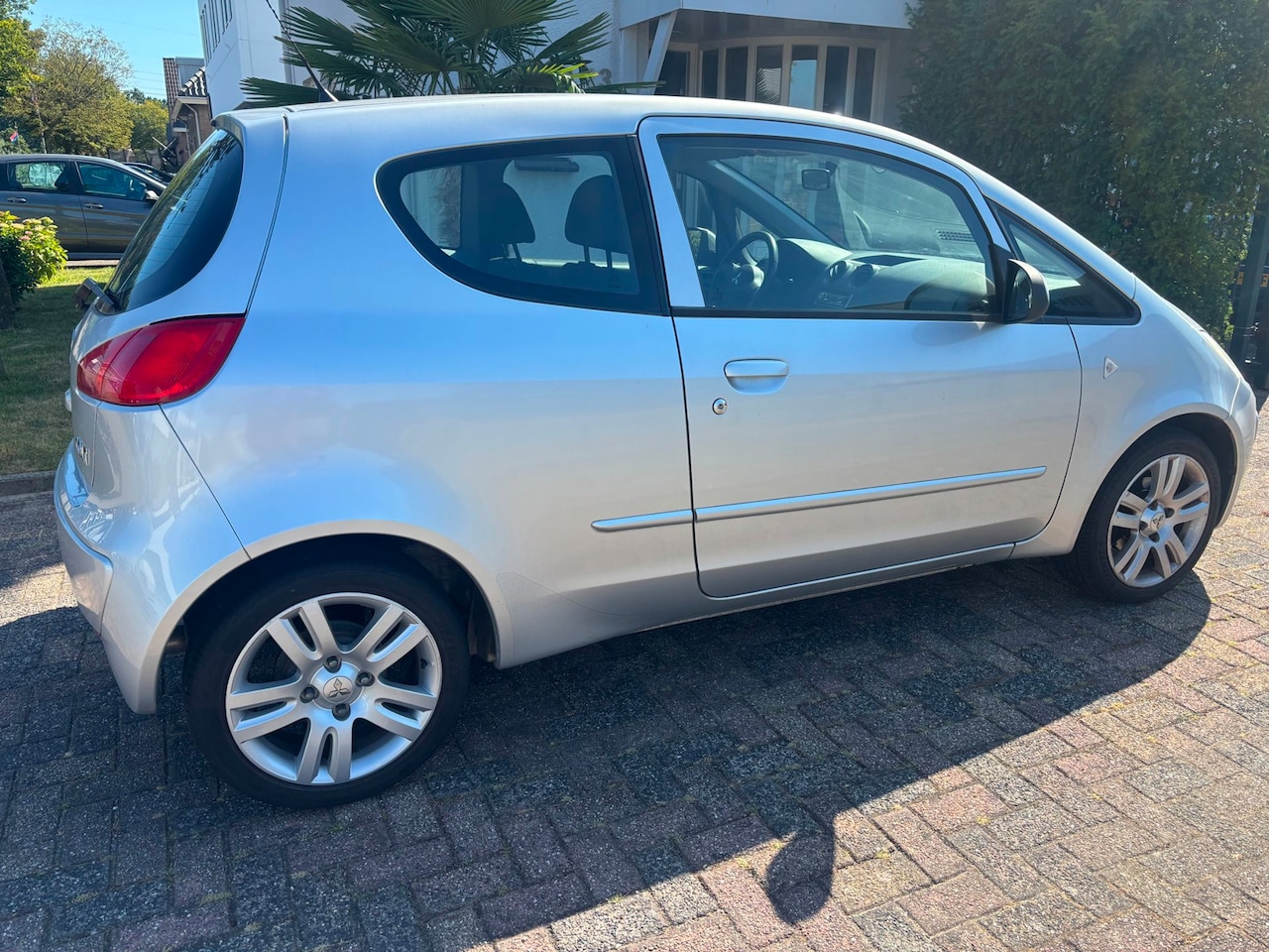 Mitsubishi Colt - 1.3 Incharge+ Airco bouwjaar 2009 - AutoWereld.nl